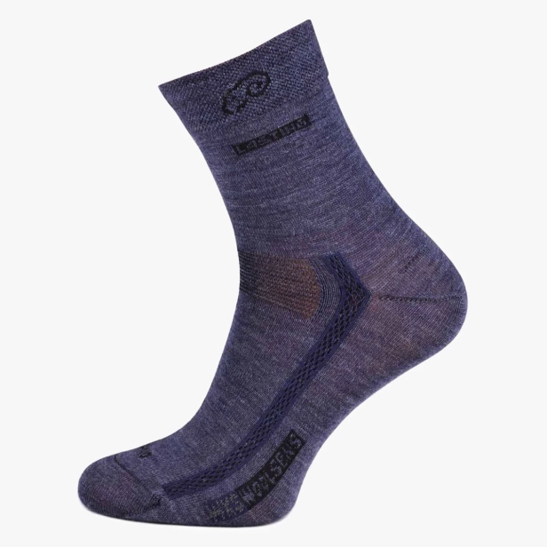 Skarpety-trekkingowe-z-merino-WKS-504-2.webp