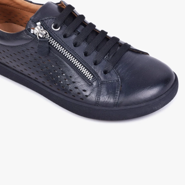 BUTY DAMSKIE SKÓRZANE AŻUROWE NA LATO CZARNE KAMPOL 051 (4).webp