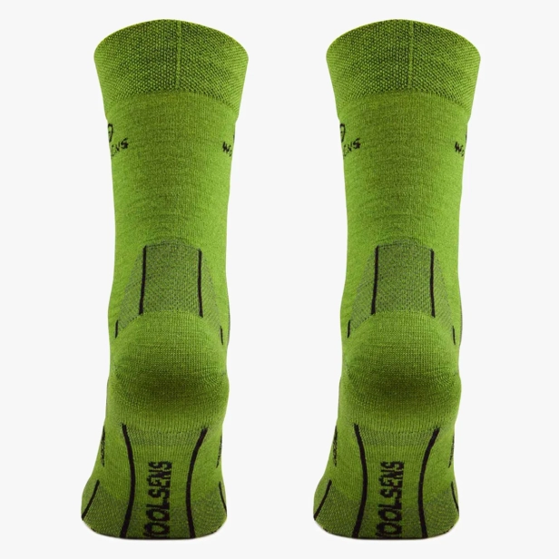 Skarpety-trekkingowe-z-welny-merino-WLS699-3.webp